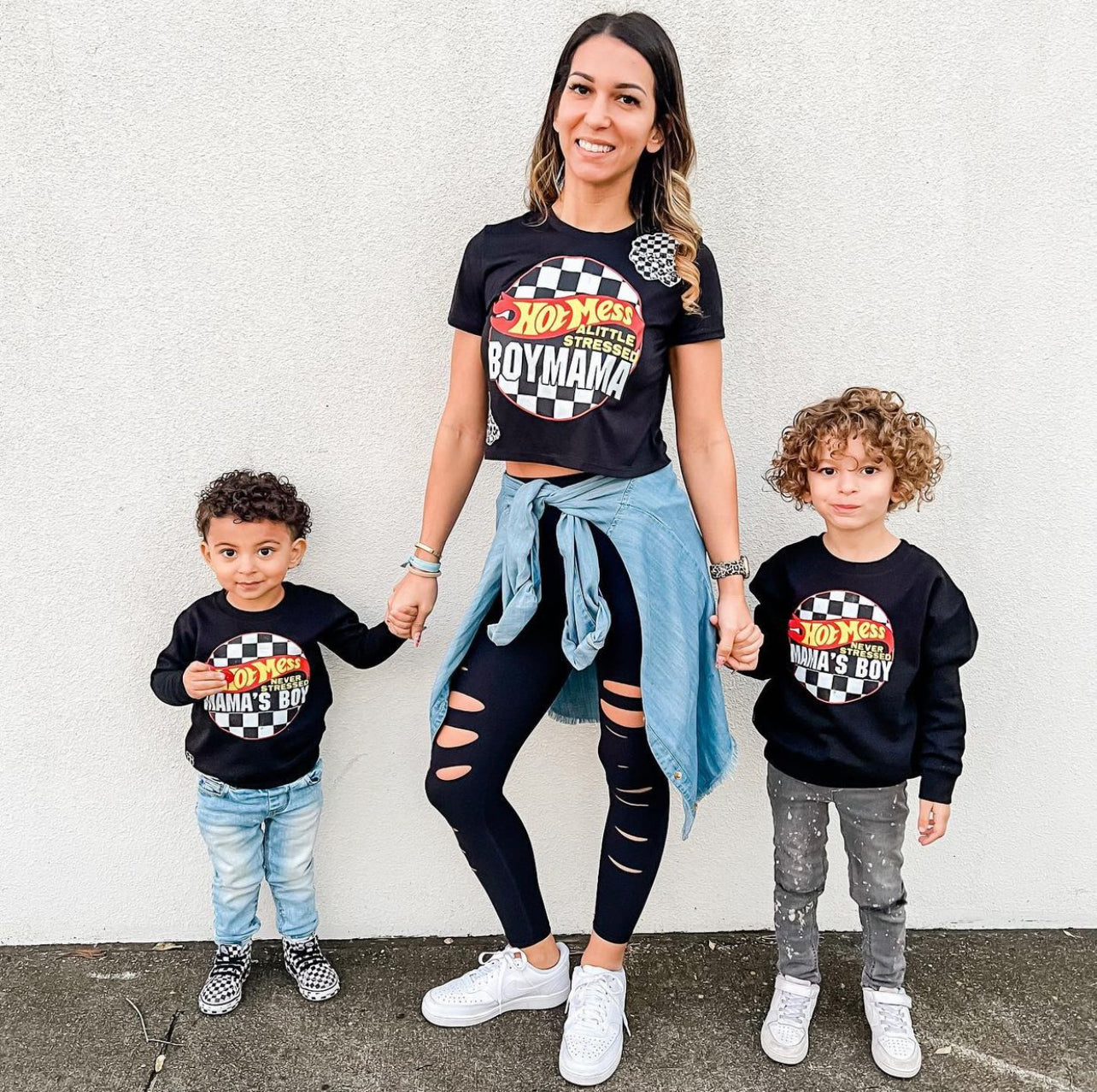ADULT GRAPHIC T-SHIRT